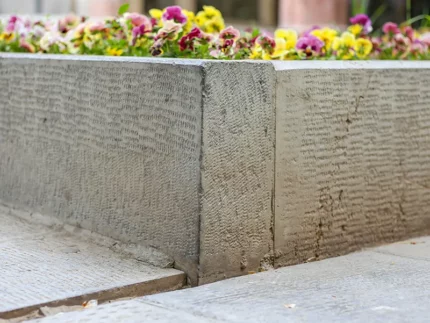 01-Бронзовый мрамор – Бордюрный камень