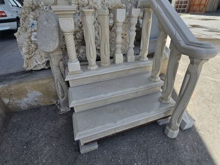 Каменная балюстрада