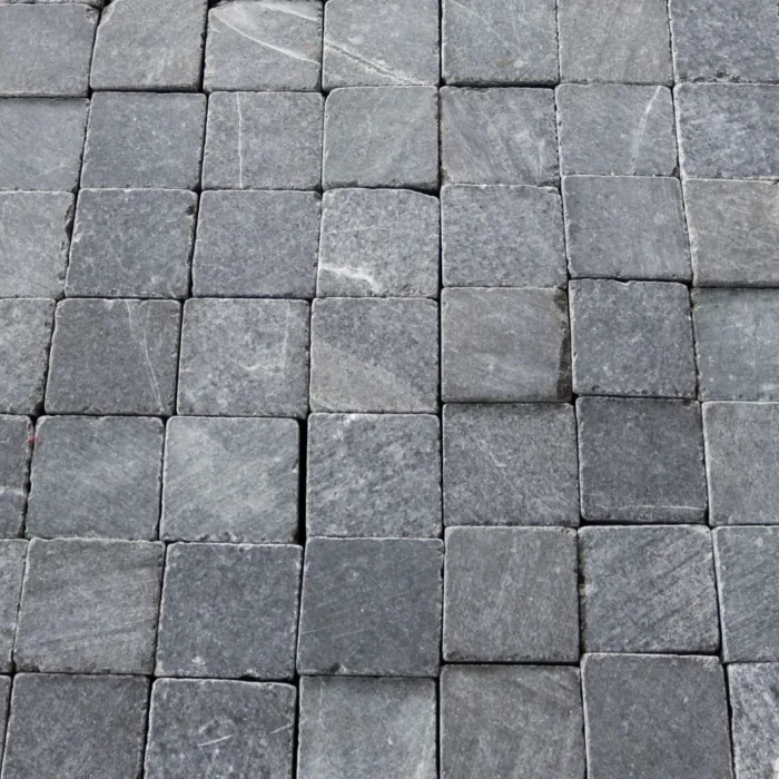 02-Black Granite Paver