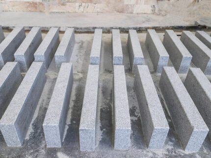 Light Gray Granite-Sawn cut-Kerbstone